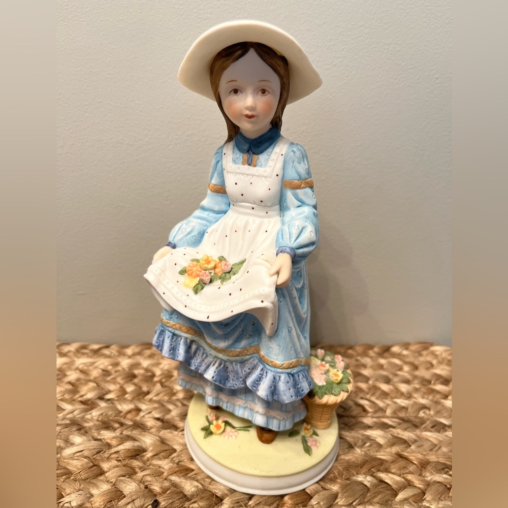 Holly Hobbie Classics Collection Series II Limited Edition 20,000. Made in 1980.